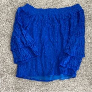 Lilly Pulitzer off the shoulder size medium top